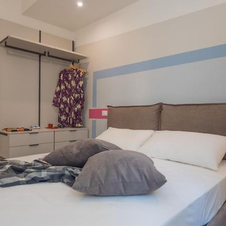 Babyaccommodation Family Experience III Pietra Ligure Exterior foto